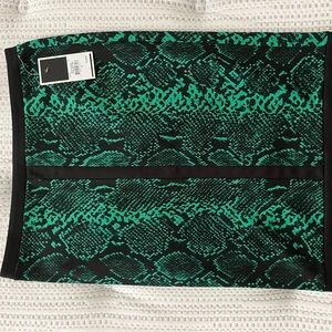 Elegant Juicy Couture skirt